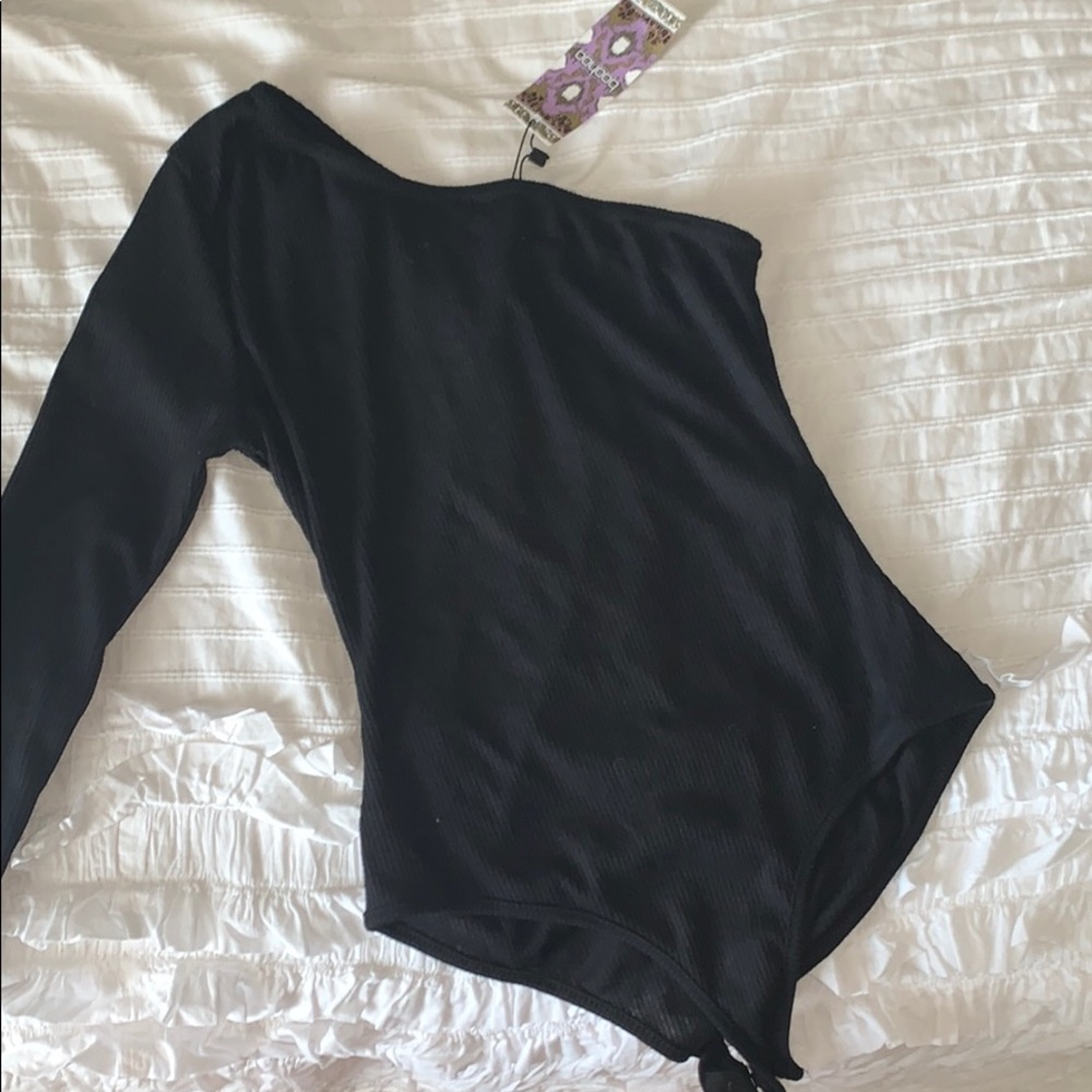 Boohoo Neon One Shoulder Bodysuit